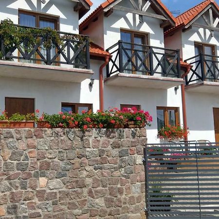 Kamien Baltyku Apartment Debina  Ngoại thất bức ảnh