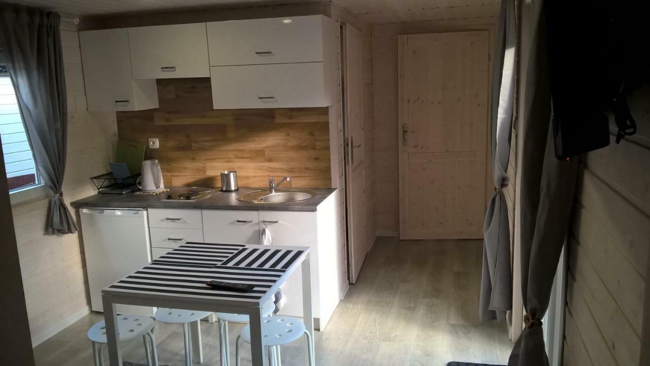Kamien Baltyku Apartment Debina  Ngoại thất bức ảnh