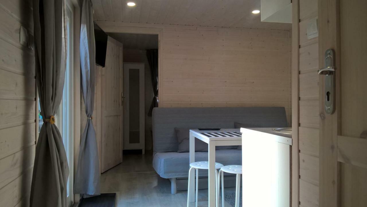 Kamien Baltyku Apartment Debina  Ngoại thất bức ảnh